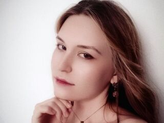 webcam strip tease show LoryDieckman