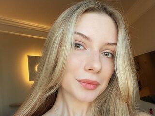 beautiful webcamgirl LucieStupak