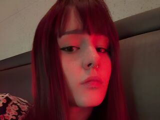 camwhore video MaeveLith