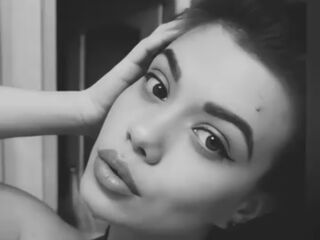 adultcam photo MarciaMoor