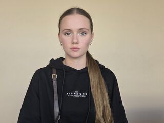 free cybersex MargieWiacek