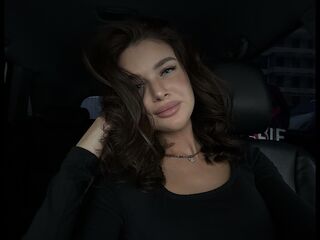 naughty cam MariamCurrington