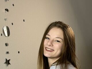 cam show MarlaMeachem