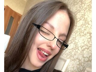 free chat MaryannaLehane