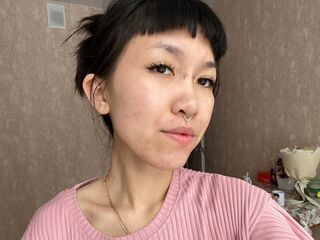 topless webcam girl MayCovil