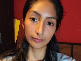 beautiful girl cam MayraBravo