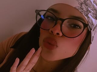 adult cam show MeliWain