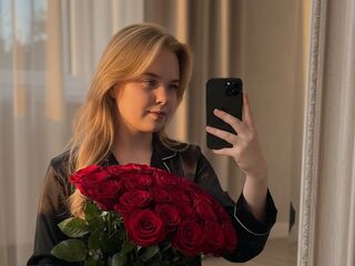 camwhore photo MelissaMyla