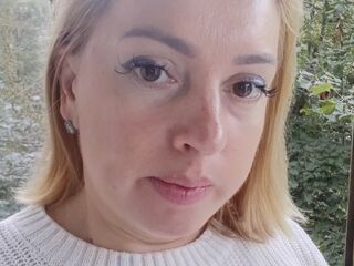 adult cam show MiaBloomie