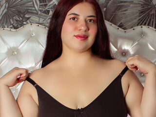 hot striptease cam MiaCraig