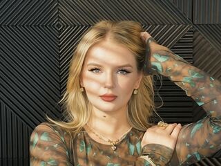 free adult cam picture MiaLloydy