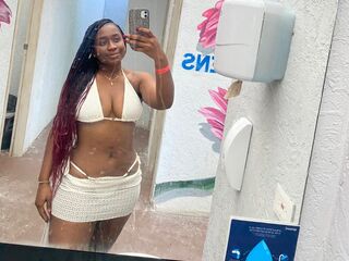 camwhore naked MishelDaza