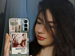 nude webcam girl picture MitziBreech