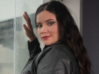 chatroom sex NahiaMonet