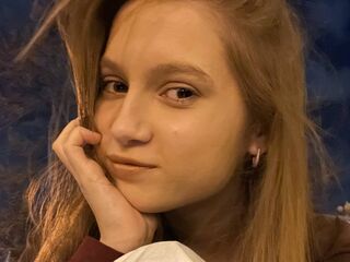 shaved pussy cam NancieSustar
