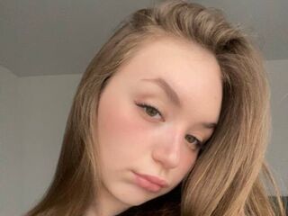 cam whore NaomiScot