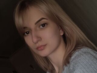 camgirl showing pussy NatachaKoepf