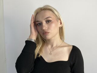 free live webcam PaulinePedrotti