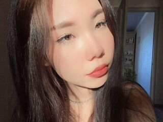 webcam babe chat room QuinnWigen