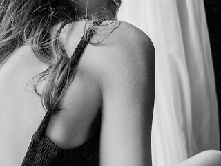 webcamgirl livesex RemaRoy