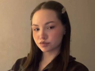 flirt chat room RolandeViscarra