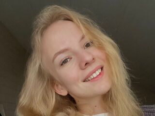 chat room picture RonaFichtner