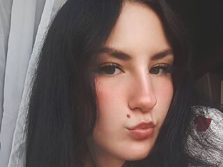 free web cam chat SadeLanden