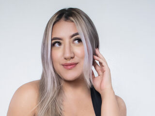 nude gamgirl SamanthaSain