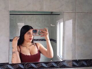 camgirl showing tits SamaraCastellano