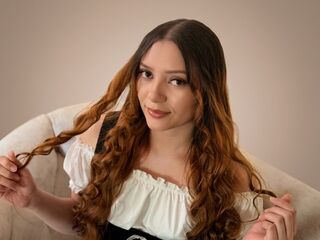 hot cam girl SaraDrew