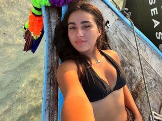 camwhore masturbating SarahSparkles