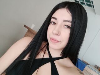 camgirl playing with sex toy SaraiGrey