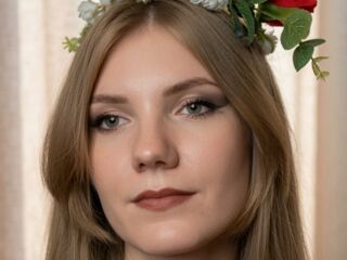 fingering cam girl video SlyviaQuinonez