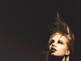 naughty cam girl masturbating SofiFerran