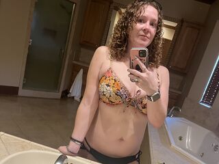 cam girl playing with sextoy StormyAmber