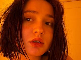 masturbating cam girl SudieBattista