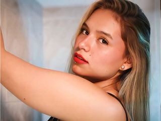 webcam girl chat room SusieJohns