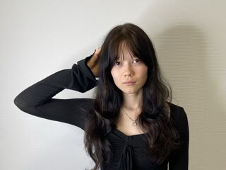 cyber sex show SuzukiJun