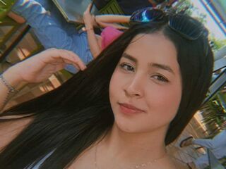 naughty cam girl fingering pussy TatianadeLuca