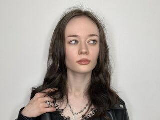 naughty cam bitch TenishaSeebold