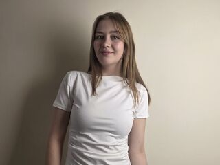 cam girl showing tits TeresiaCaspi
