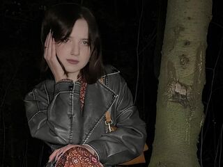 camwhore picture ThomasinaVanabel