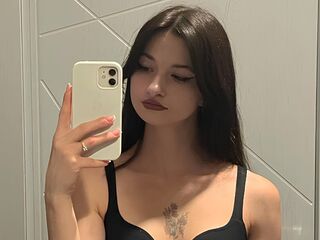 naked camgirl picture TishaAddams