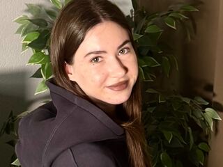 girl showing pussy TrinaJarocki