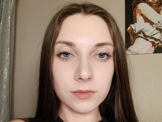 camwhore masturbating VernaSchusterman