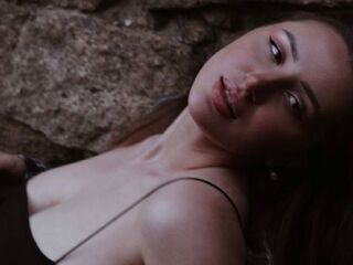 masturbating webcam girl ViolaBaileys