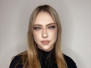 cam slut chat room VirgieJanosek