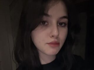 closeup cam WandaDillard