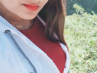 camgirl showing pussy ZairaMartin