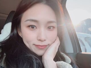 mastubating web cam girl ZhiYue